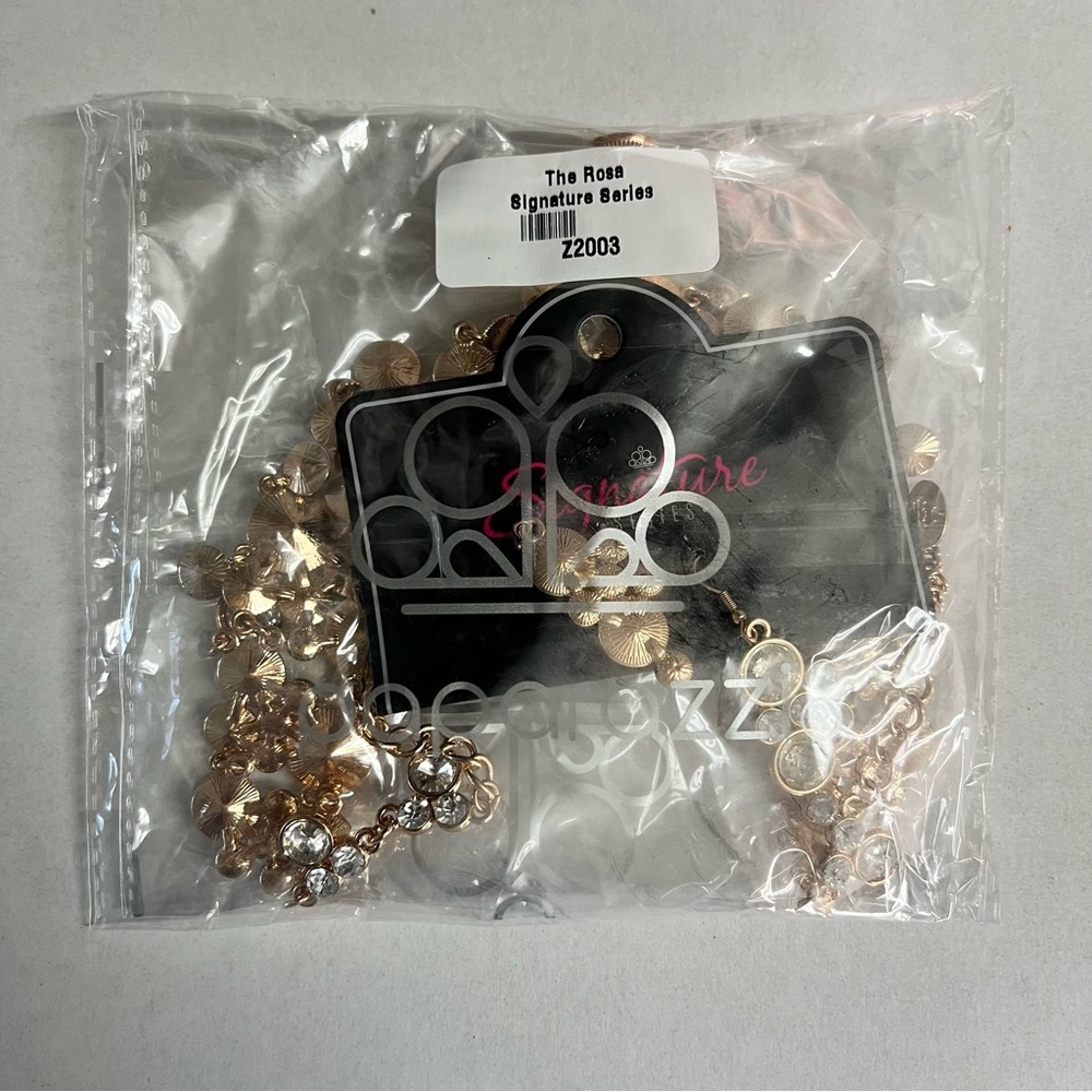 Paparazzi “The Rosa” Necklace Set - 2020 Zi Collection Signature Series NWT - Picture 7 of 8